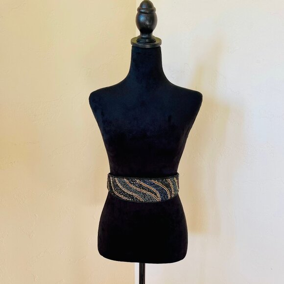 Beaded Art Deco 70's Belt - Picture 2 of 10